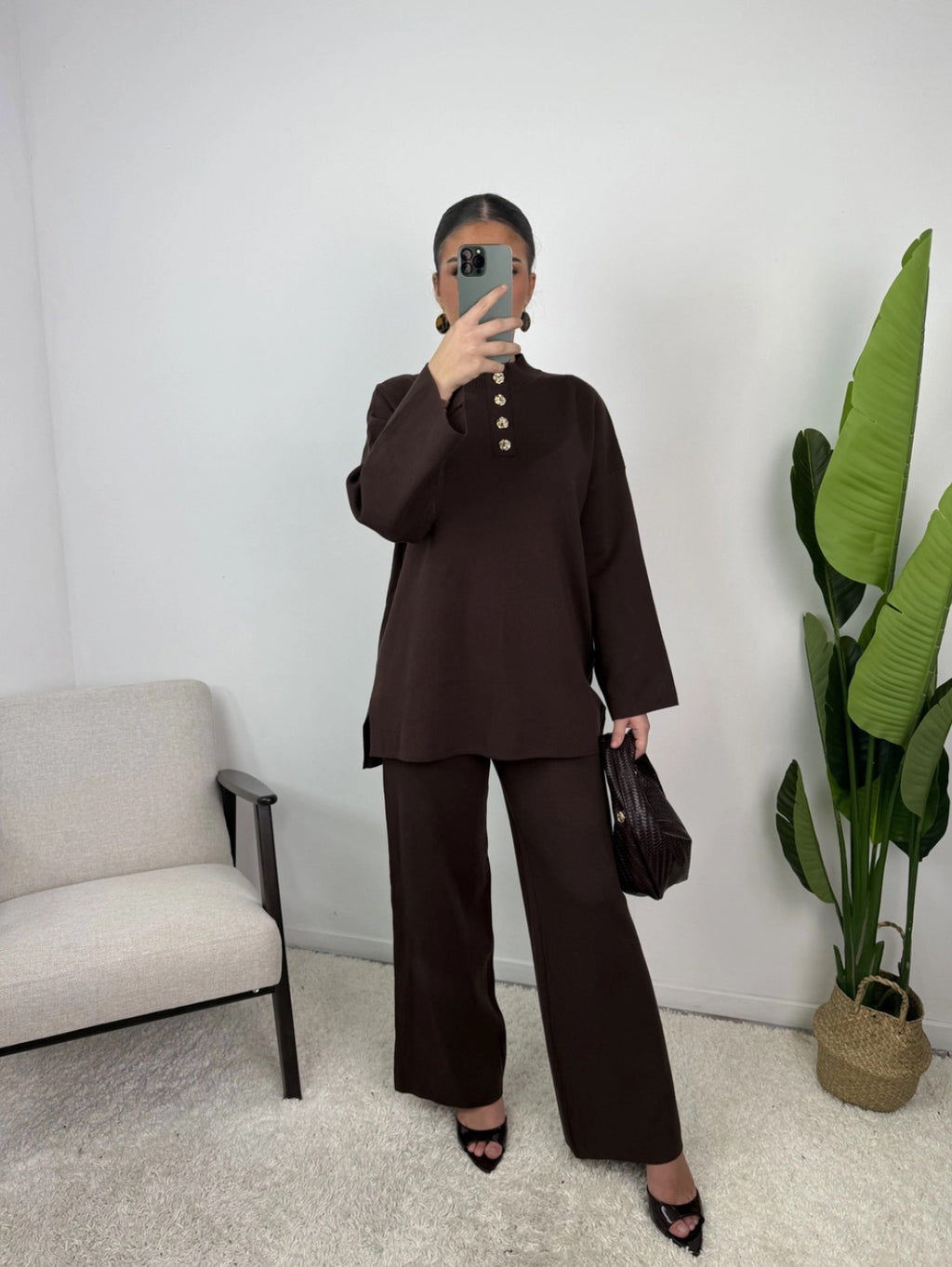 Ensemble jade-brun